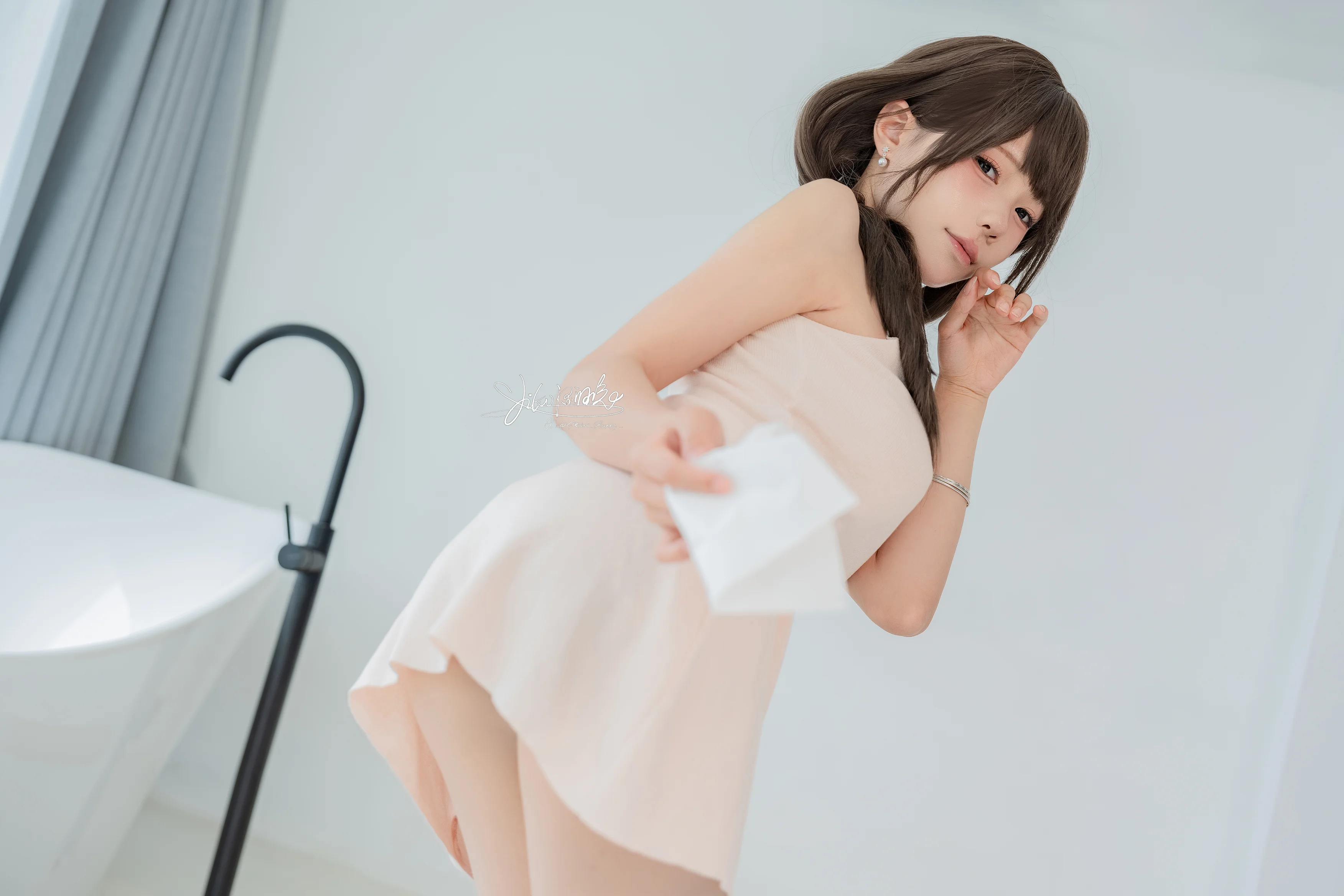 06
