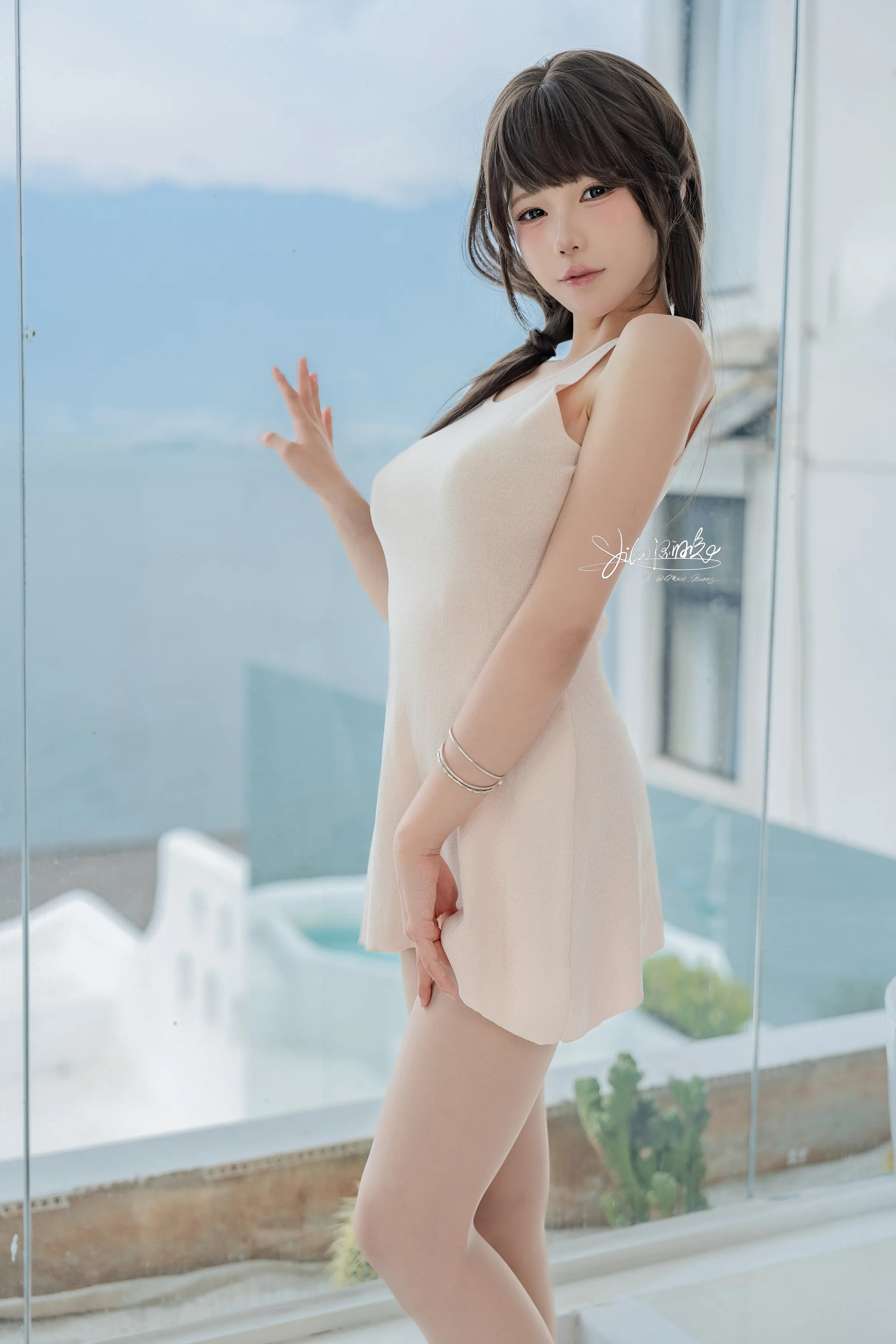 04